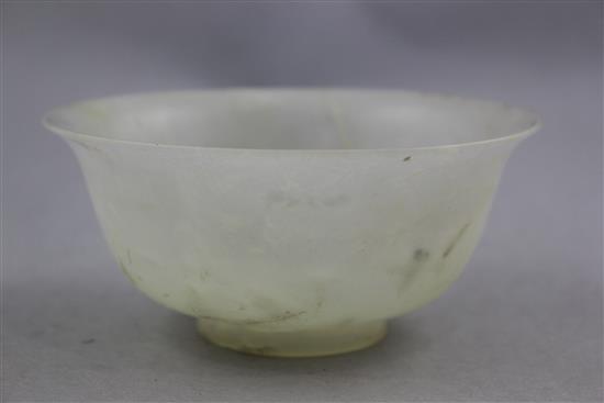 A Chinese bowenite bowl, 12.5cm